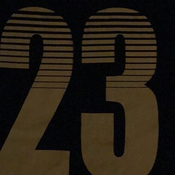 Sports Tee / Cleveland Cavs / #23 / James / Print / Lightweight / NBA / Unisex - Picture 7 of 9